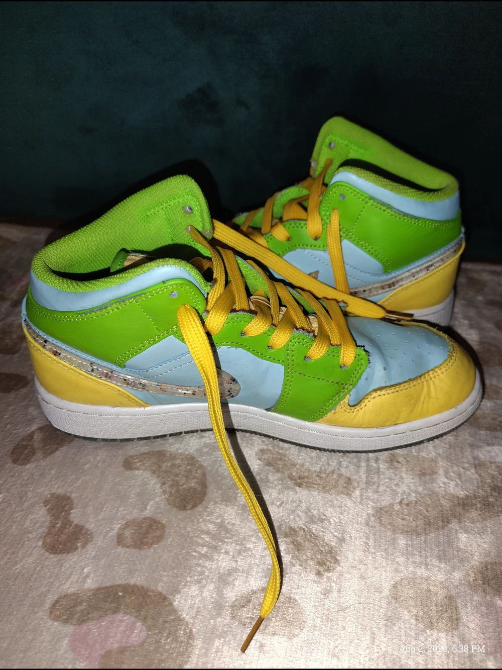 Nike Air Jordan 1 Mid SE Recycled Grind